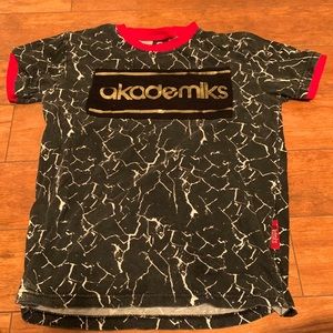 akademiks/ black marble shirt